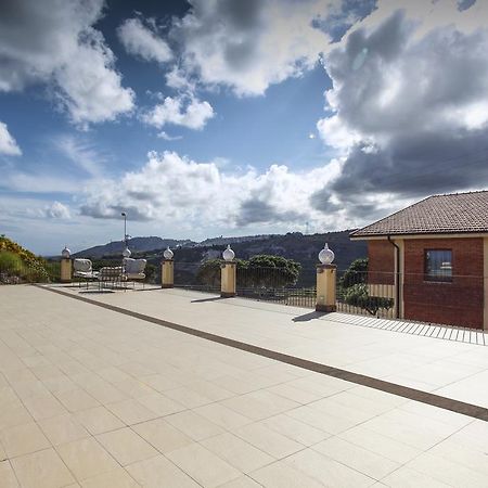 מלון וילאפרנקה טירנה Il Parco Degli Ulivi מראה חיצוני תמונה